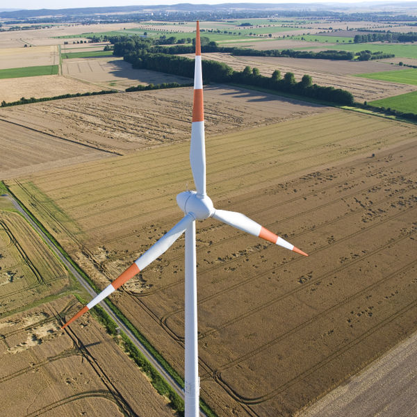 Datei:Windrad-Wind-Turbine.jpg